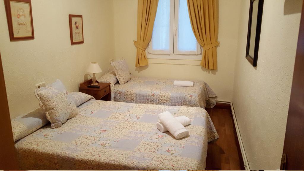 Pension Ibai San Sebastián Dış mekan fotoğraf